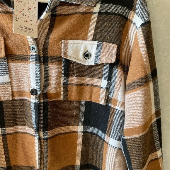 Automet Plaid Button-Up Shirt in Brown and Black. NWT Size S. - Picture 2 of 9